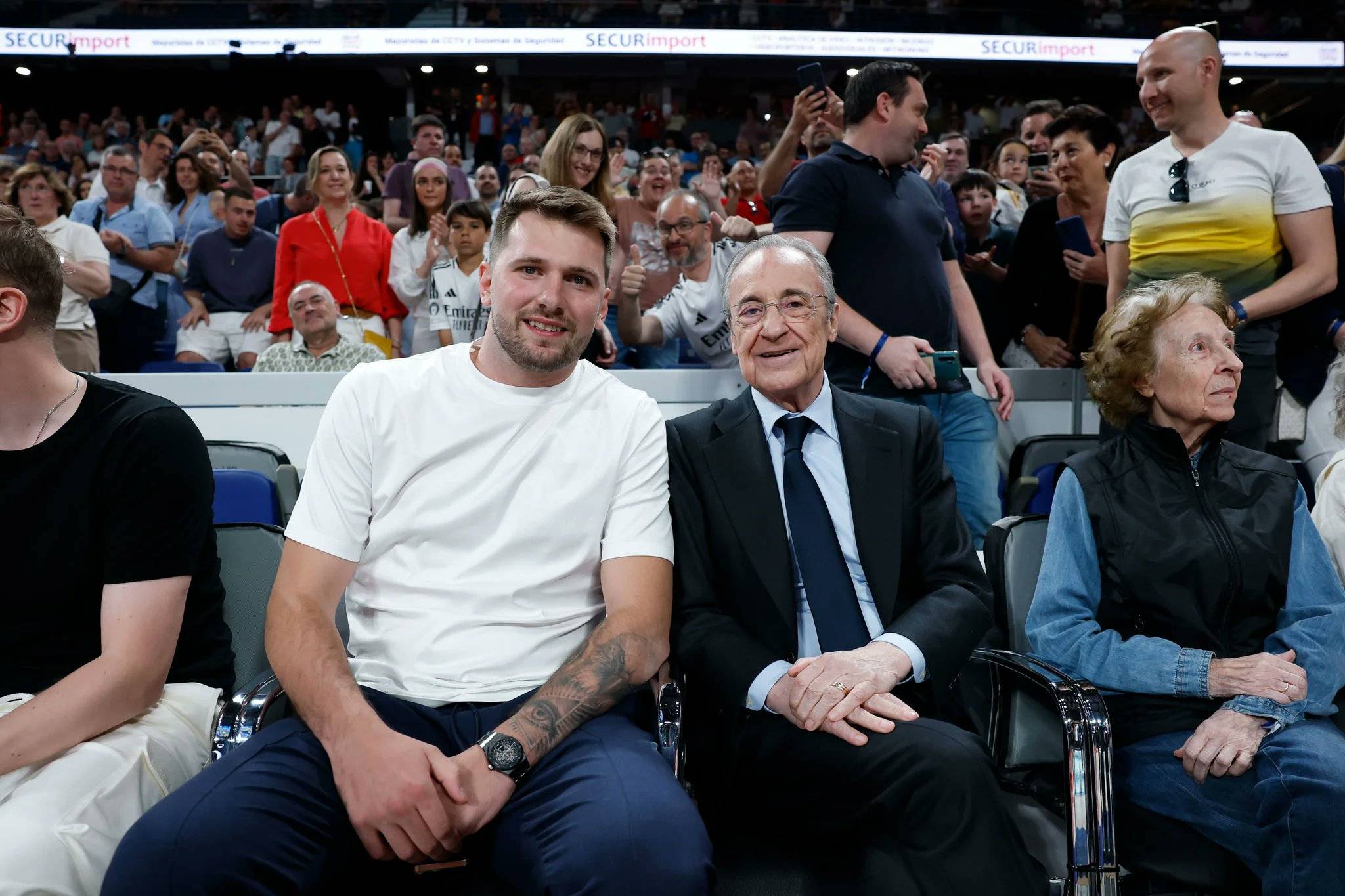 KAIYUN SPORTS-包含东契奇与90激战FPX分钟，比赛规则变更胜负难料！，Ming焦点对战引发球迷热议的词条