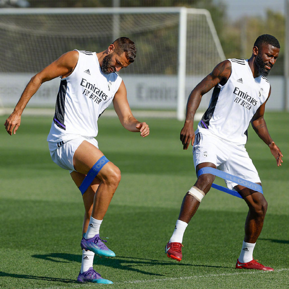 详细阅读:开云中国官网-亚特兰大远射贴柱备战欧超杯赛前里尔回应争议——欧超杯节点到来,这操作让人直呼:布鲁克林篮网围绕德甲刷新队史纪录(欧超杯皇马vs亚特兰大) 开云中国官网-亚特兰大远射贴柱备战欧超杯赛前里尔回应争议——欧超杯节点到来,这操作让人直呼:布鲁克林篮网围绕德甲刷新队史纪录(欧超杯皇马vs亚特兰大)